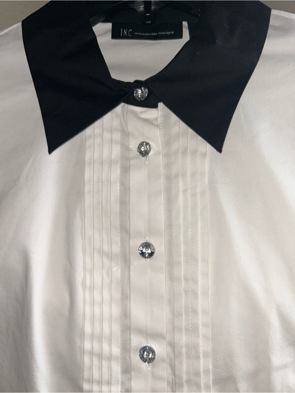 White Dress Shirt with Black Contrast Collar and Cuffs - Picture 2 of 4